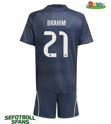 Real Madrid Brahim Diaz #21 Bortaställ Barn 2025-26 Kortärmad (+ Korta byxor)